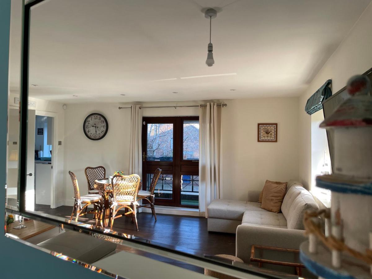 St Georges Balcony Suite With Parking Портсмът Екстериор снимка