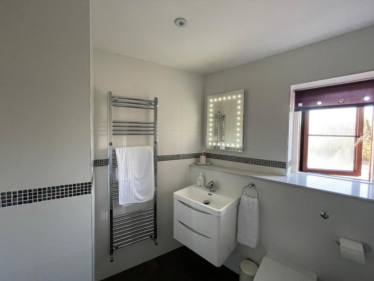St Georges Balcony Suite With Parking Портсмът Екстериор снимка