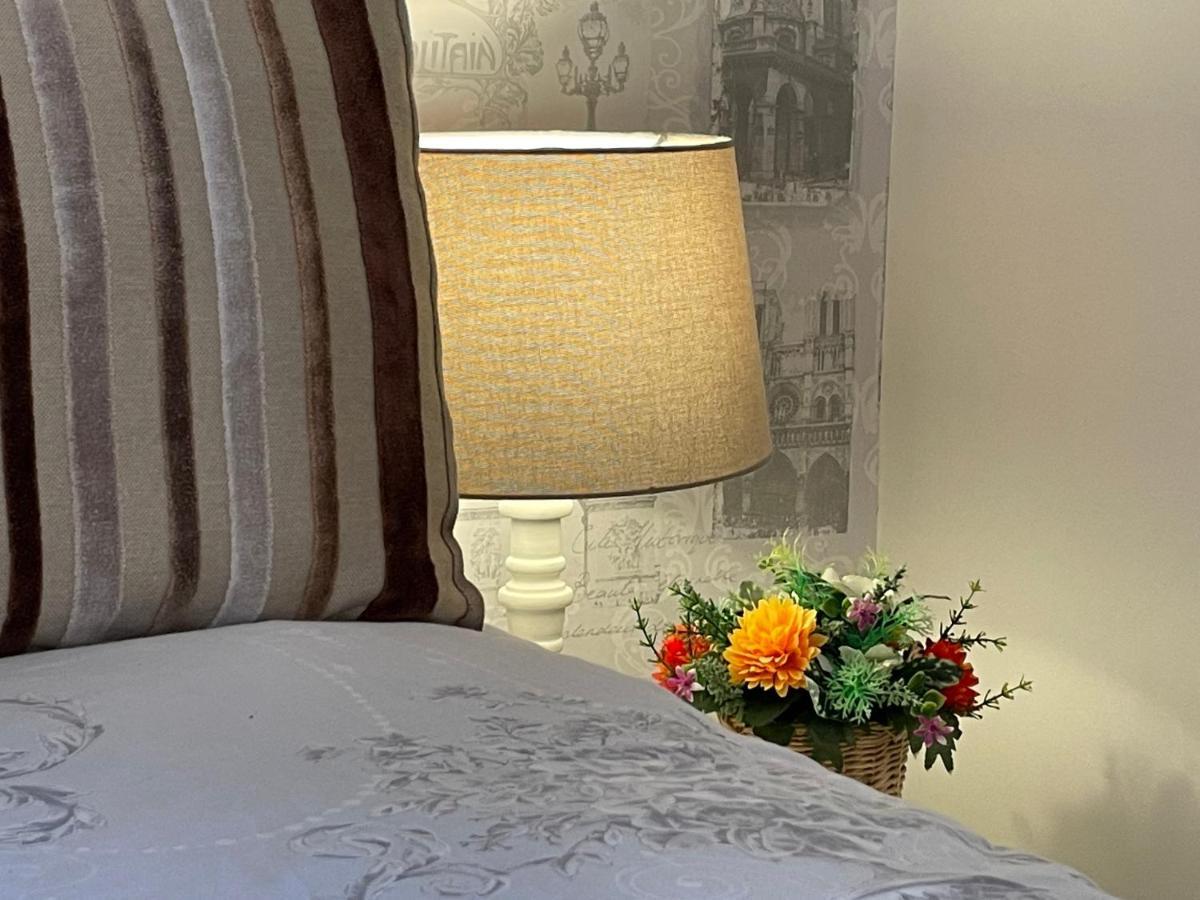 St Georges Balcony Suite With Parking Портсмът Екстериор снимка